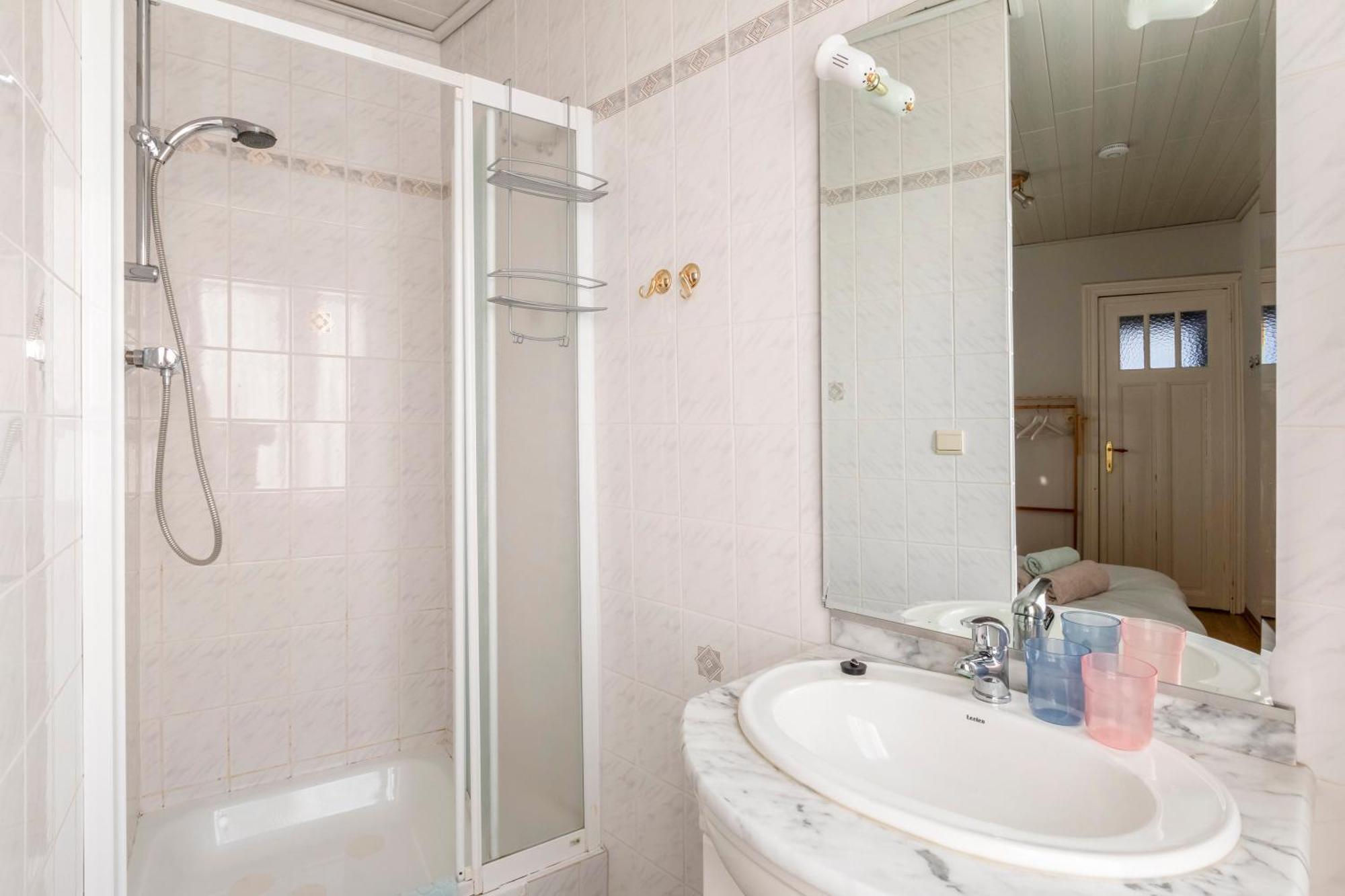 Cosy Apartment 150M From The Beach Бланкенберге Екстериор снимка
