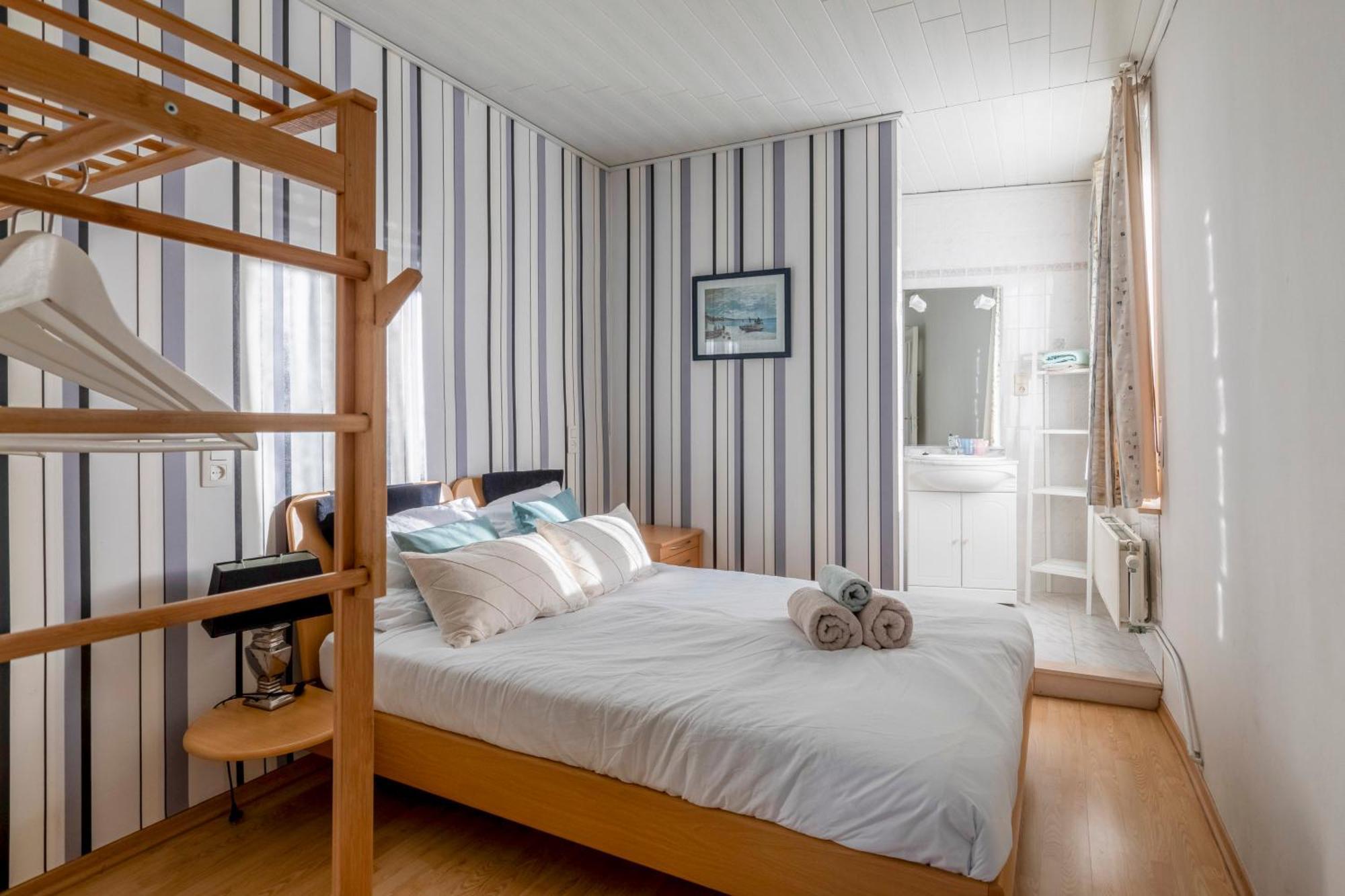 Cosy Apartment 150M From The Beach Бланкенберге Екстериор снимка